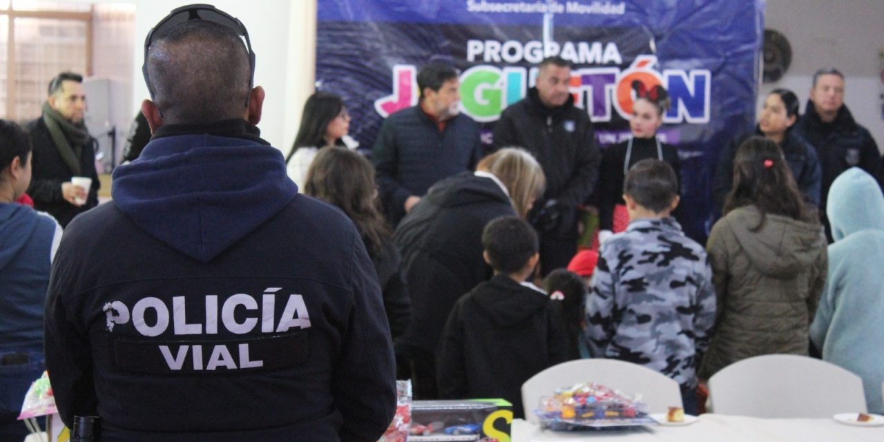 Por Día de Reyes obsequia Subsecretaría de Movilidad juguetes a niñas y niños de colonias vulnerables
