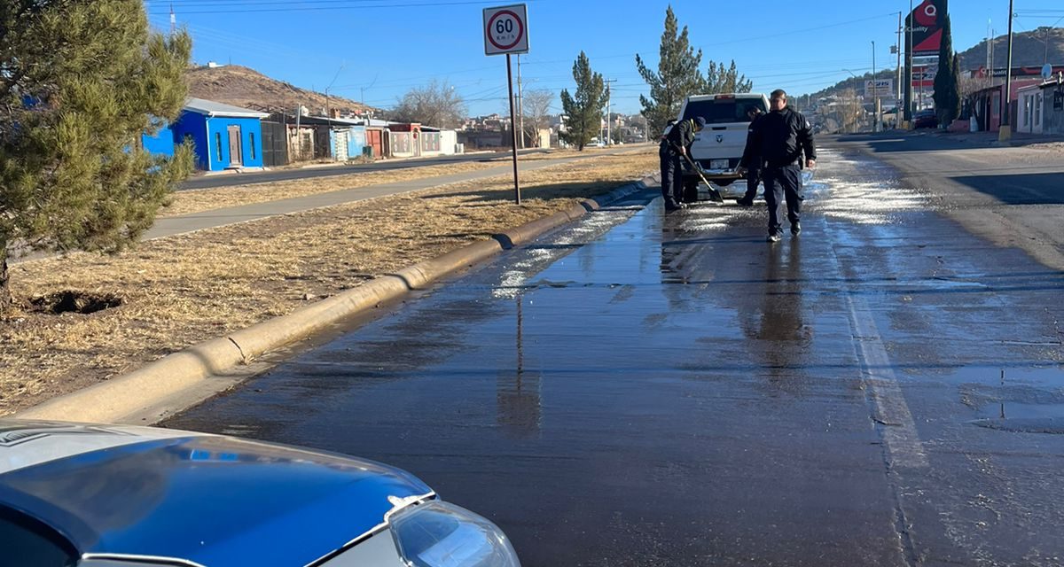 Vialidad y Protección Civil alertan a la comunidad por tramos congelados de pavimentos