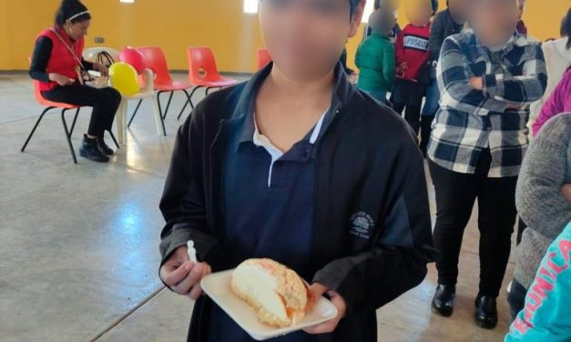 Festeja CEAVE a familias en la zona sur por el Día de Reyes