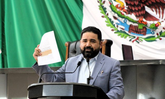 Va Francisco Sánchez por la defensa de pensionados ante incremento de impuestos