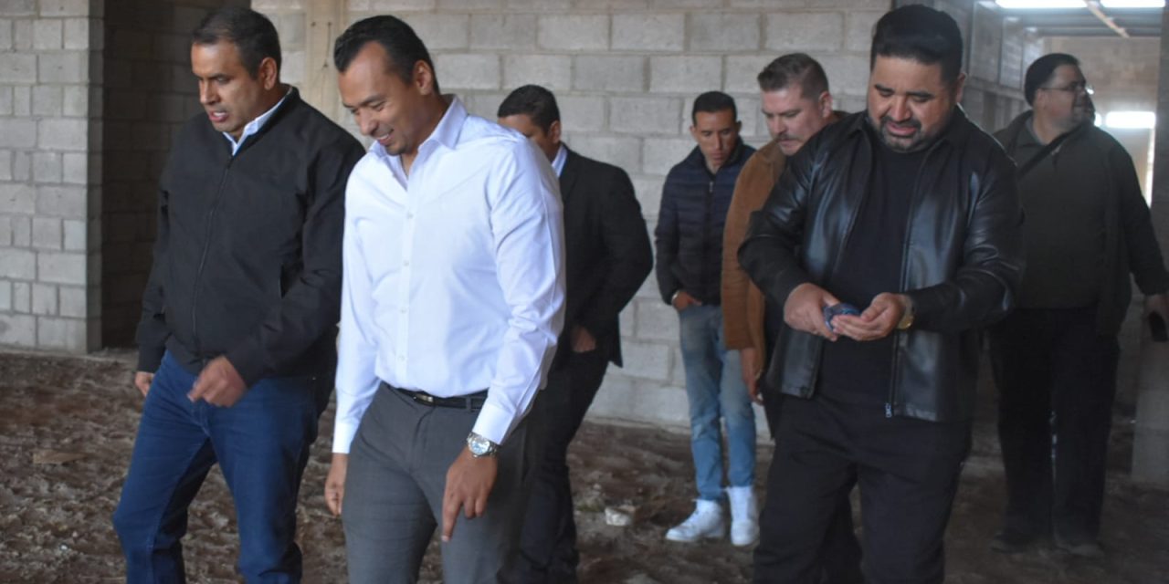 Alcalde Peña encabeza recorrido por donde se realizarán importantes obras