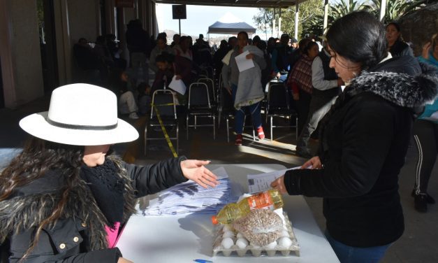 Exitosa jornada de Canasta Solidaria Gratuita; entregan 1,100 paquetes alimentarios