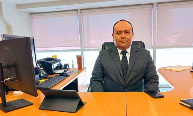 Nombra DIF Estatal a Omar Velázquez Ortega como procurador de Protección a Niñas, Niños y Adolescentes