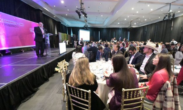 Anuncia rector Luis Rivera Campos apoyo millonario a la investigación en la UACH