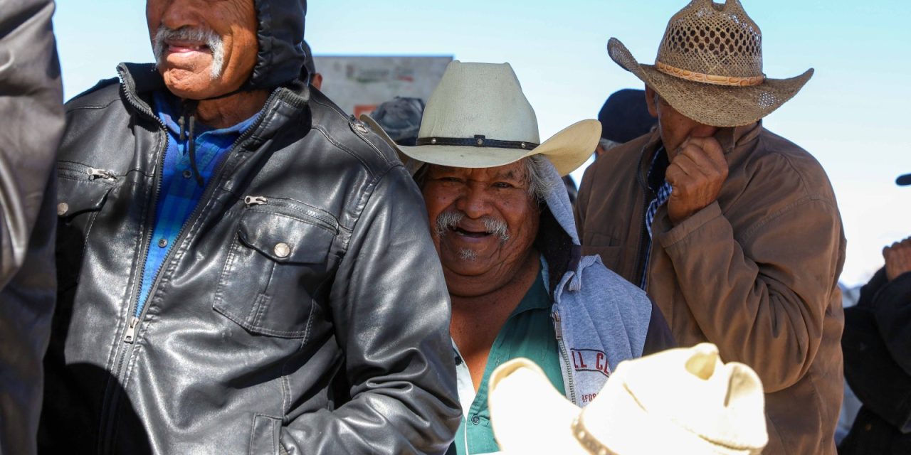 Entrega Estado apoyos para 1,500 familias de Guadalupe y Calvo