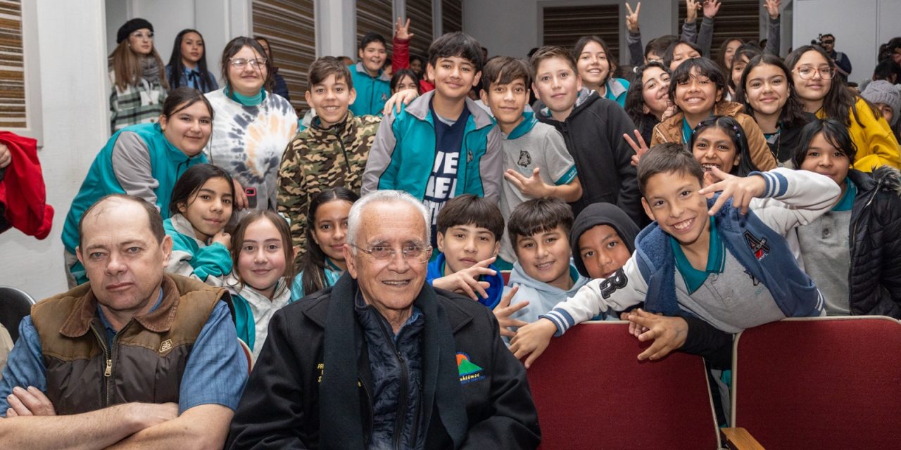 Estudiantes de secundaria celebran el Día Mundial de los Humedales