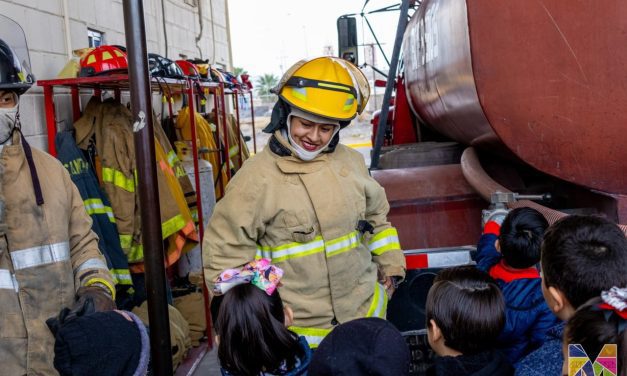 Concientizan en Meoqui a alumnos de Kínder sobre cómo actuar en caso de un incendio