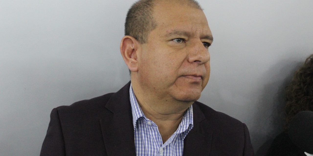 Reformas deben ser estudiadas antes de ser criticadas: Cuauhtémoc Estrada