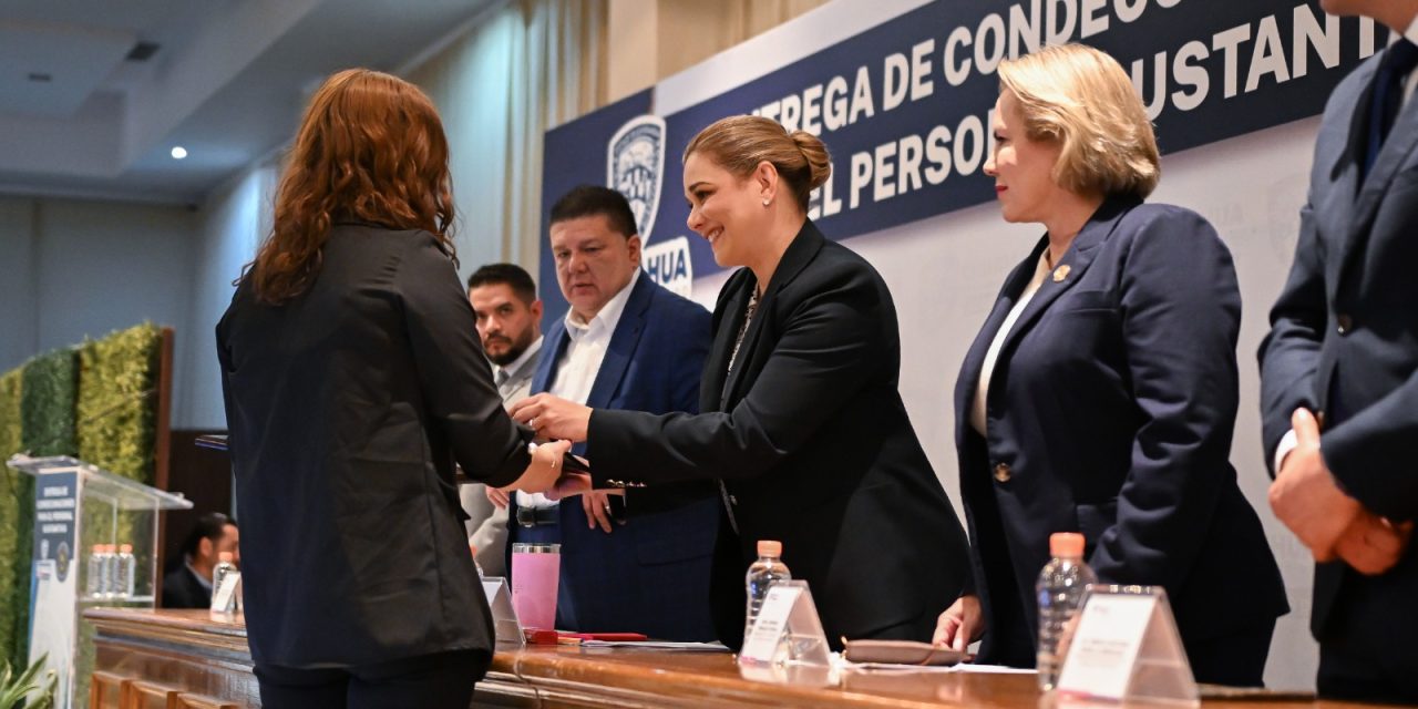 Reconoce Maru Campos trayectoria de elementos de la FGE