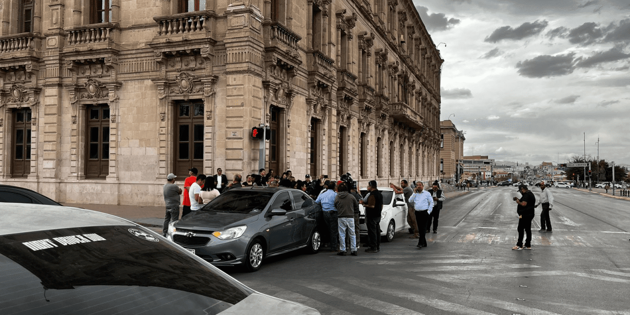 Bloquean Didis Centro Histórico; exigen seguridad