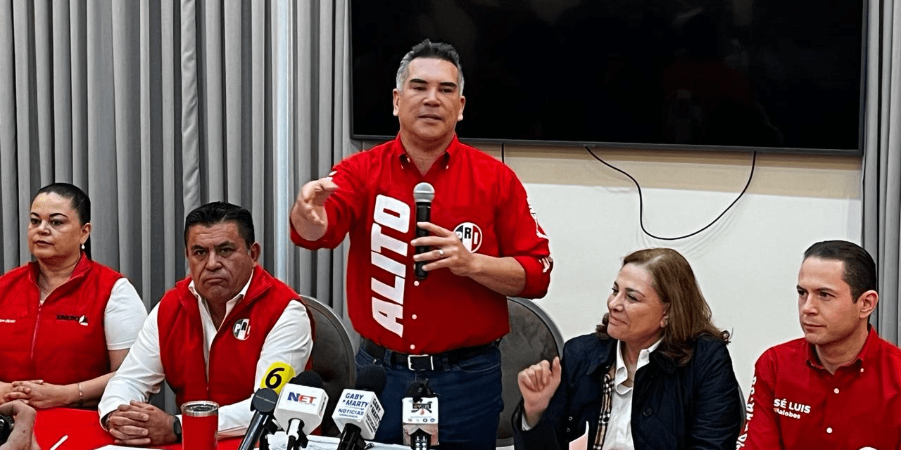 Este Gobierno tiene al país bañado en sangre: Alito Moreno