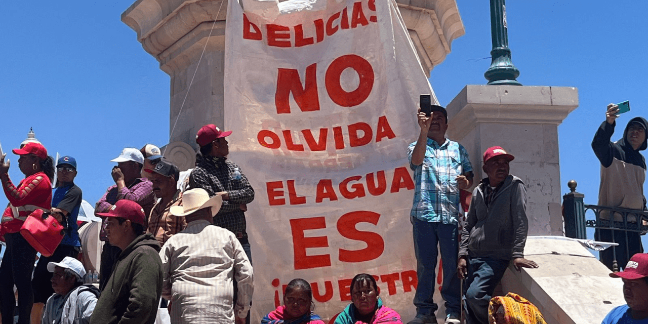 Recuerdan manifestantes tema del agua