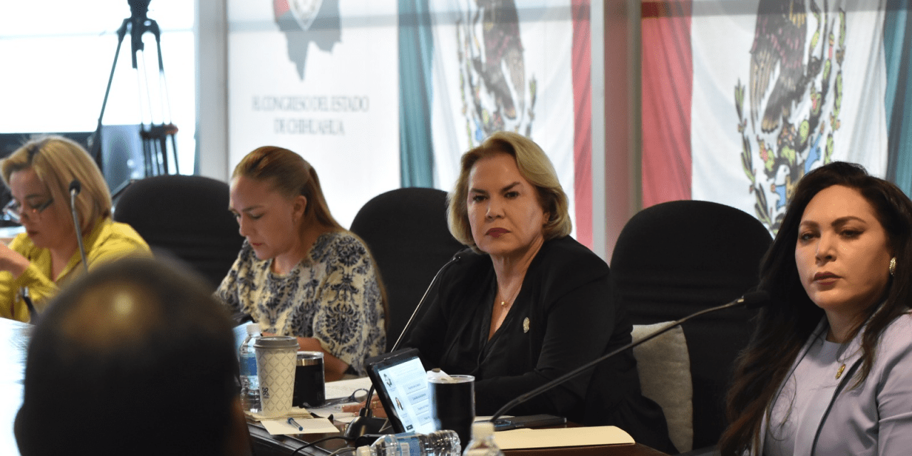 Sancionan a diputados de Morena por acudir a evento de Sheinbaum