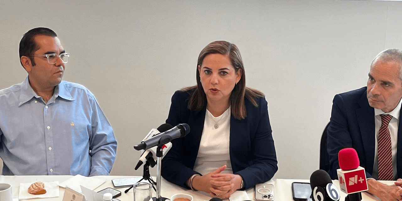 Alerta Myriam Hernández del riesgo contra Poder Judicial