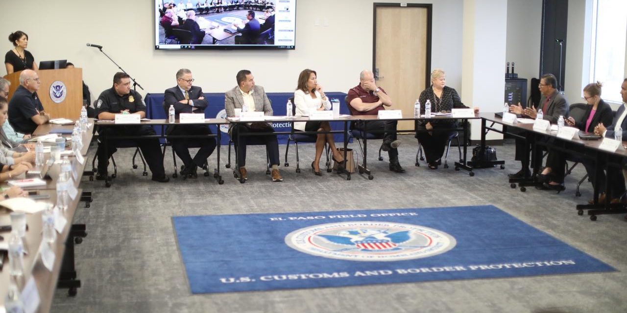 Sostiene reunión Pérez Cuéllar para conocer de la modernización del Puente Internacional Córdova-Américas