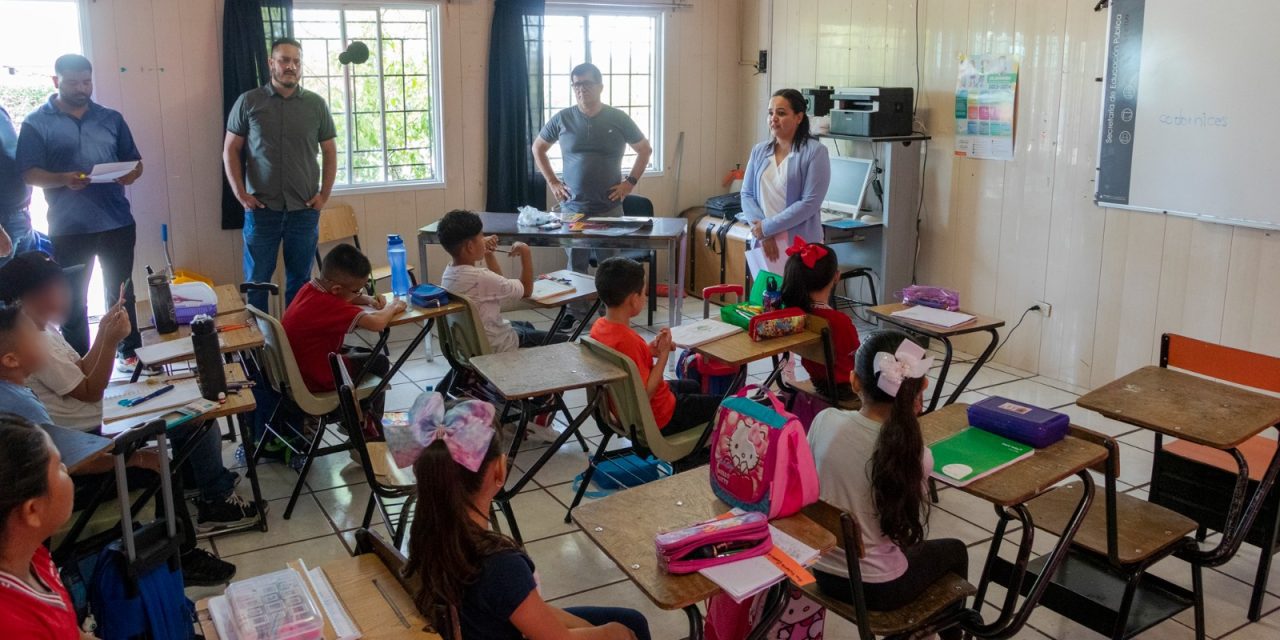 Se ha entregado más de 15 mil becas a personas en la zona urbana