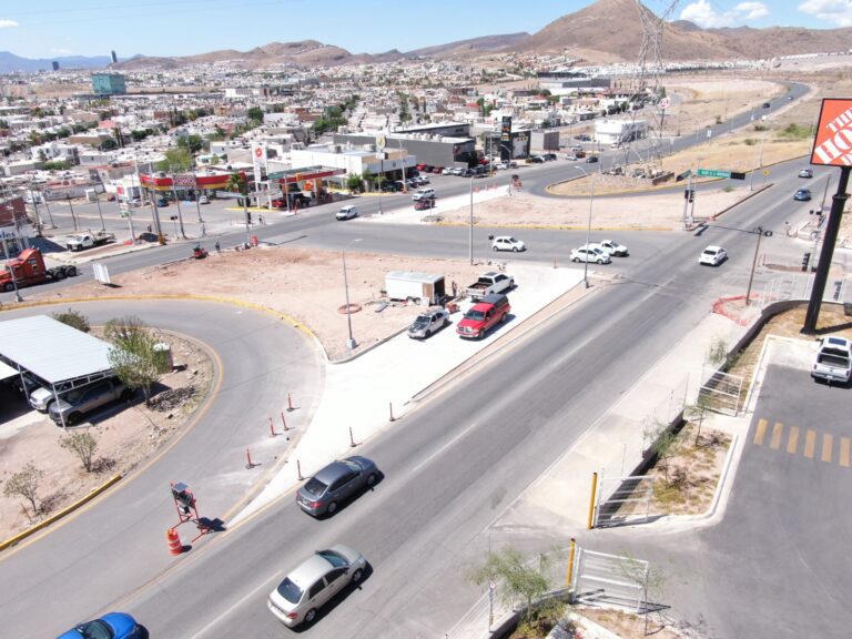 Al 55% avance de adecuaciones viales en Circuito Universitario