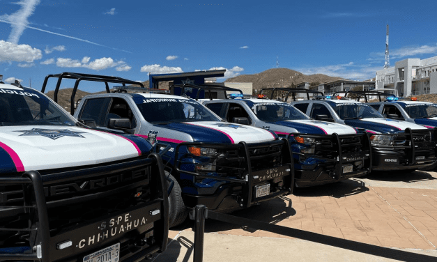 Entrega equipo de seguridad por 26 mdp
