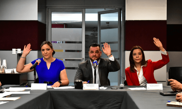 Nombra Congreso jurado para Medalla al Mérito Educativo