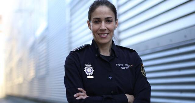 «Si vieran lo que yo veo cada día, no darían móviles a sus hijos»