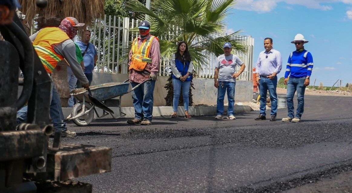 Anuncian conclusión de pavimentación en calles del KM 92