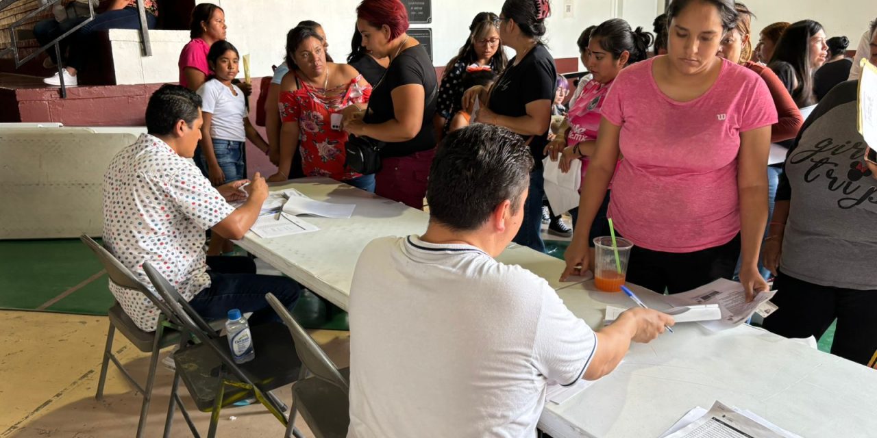 Entrega Dirección de Educación referencias bancarias