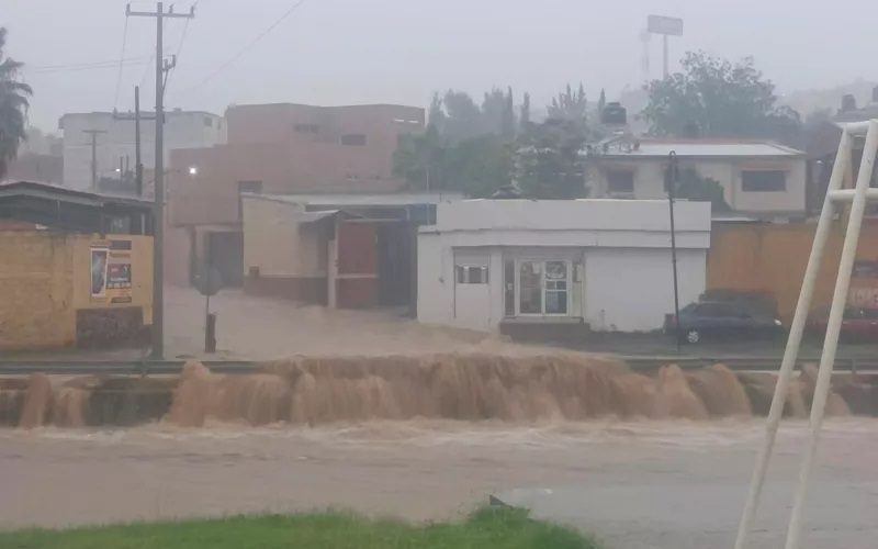 Alerta CEPC por fuertes lluvias ante ingreso de un sistema frontal fuera de temporada