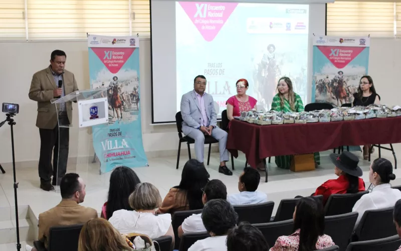 Concluye en Encuentro Nacional del Colegio Normalista de Historia