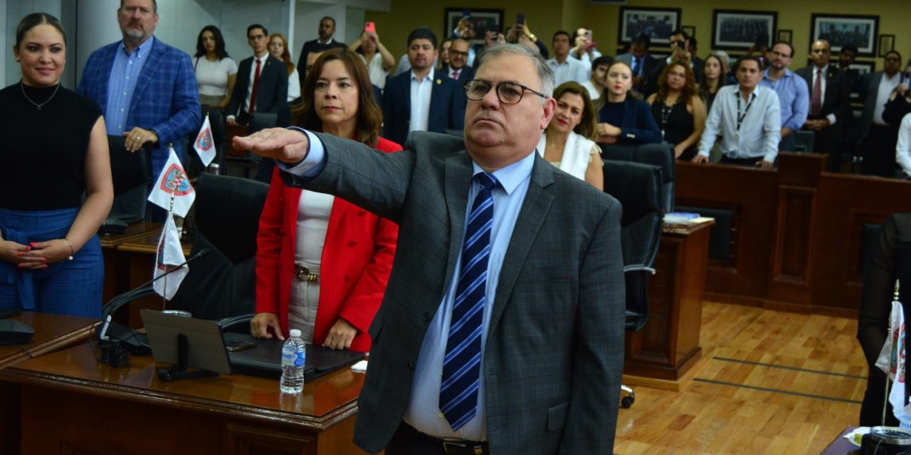 Ratifica Congreso a Fierro Duarte en la Secretaría de la Función Pública