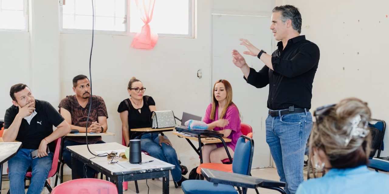 Urge fortalecer la educación básica en México: Luis Aguilar