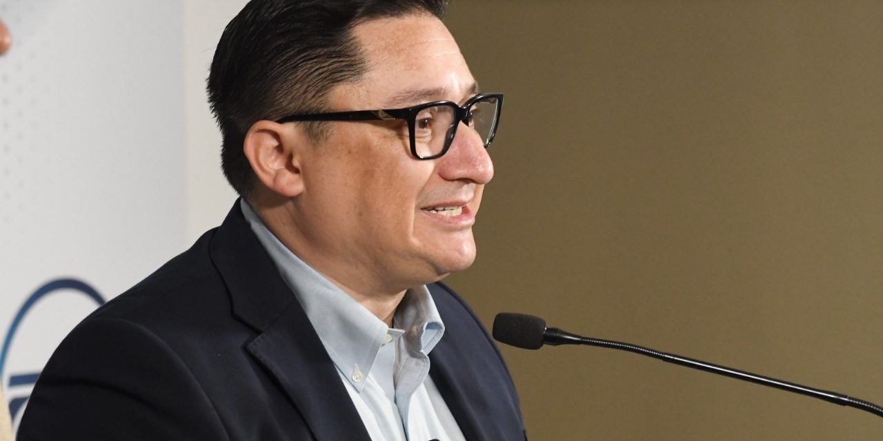 Presentan reforma para dar certeza jurídica a la Comisión Estatal de Derechos Humanos