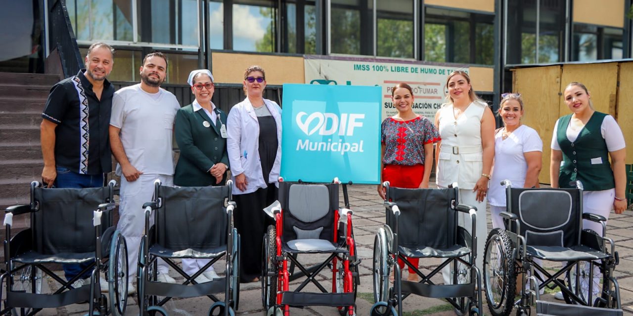 Entrega DIF Municipal sillas de ruedas a hospitales del IMSS