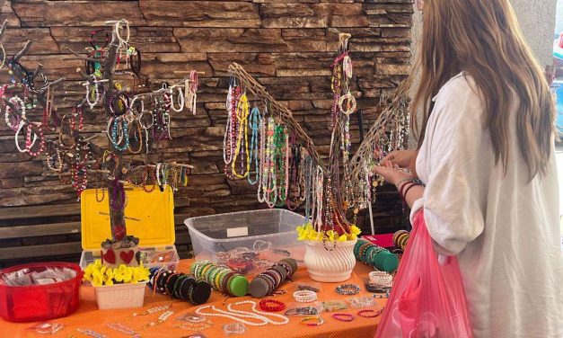Invitan a apoyar a jóvenes invidentes con Exposición de Artesanías