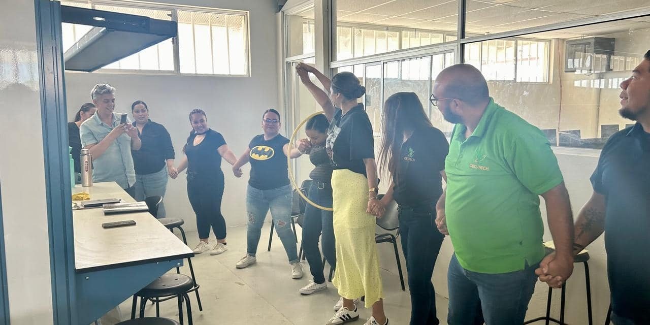 Imparte personal de Derechos Humanos taller a CECyT 23 Riberas Juárez