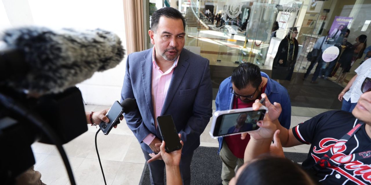 Visita de Ken Salazar pone en foco de atención a la región: alcalde