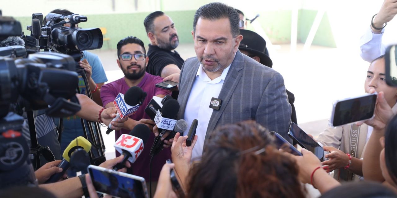 Mi trabajo es por el interés de la comunidad juarense: Pérez Cuéllar