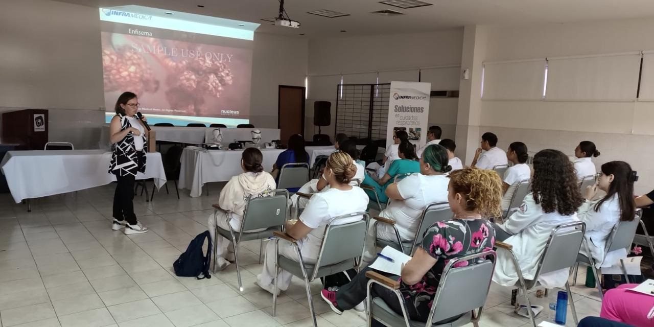Capacita PCE a personal para garantizar una atención de calidad