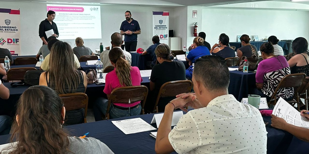 Imparte DIF Estatal taller de crianza afectiva a padres de familia