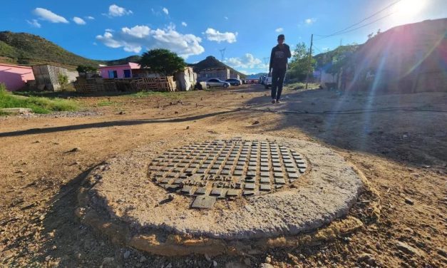 Instala JMAS Chihuahua red de drenaje en la Unidad Rarámuri Napawika  