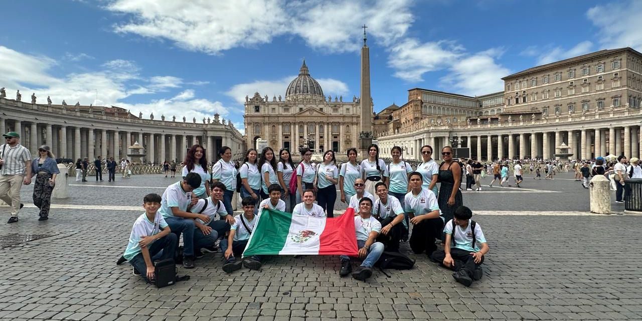 Triunfa en Italia grupo de danza folclórica “Témari” de la Secundaria Técnica No.60