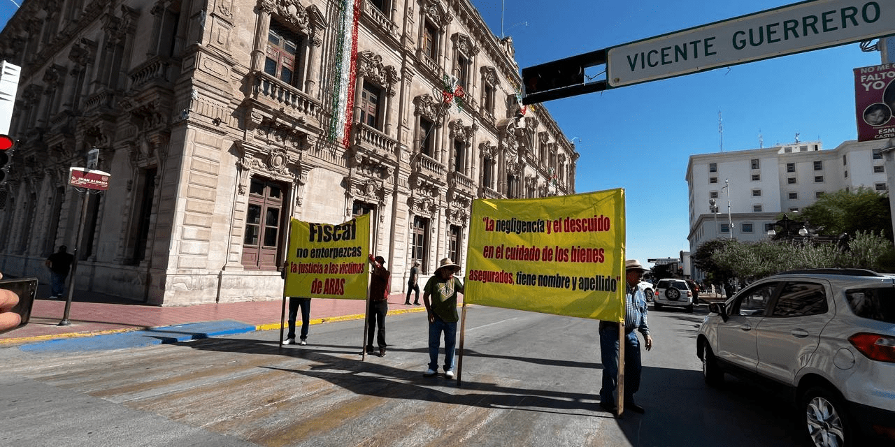 Cierran Centro Histórico afectados por Aras