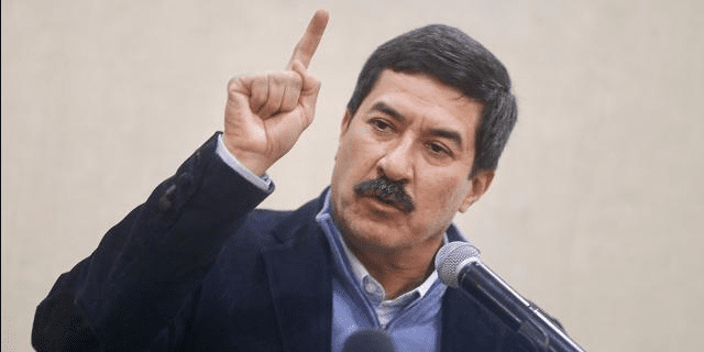 Analizan posible desafuero contra Javier Corral