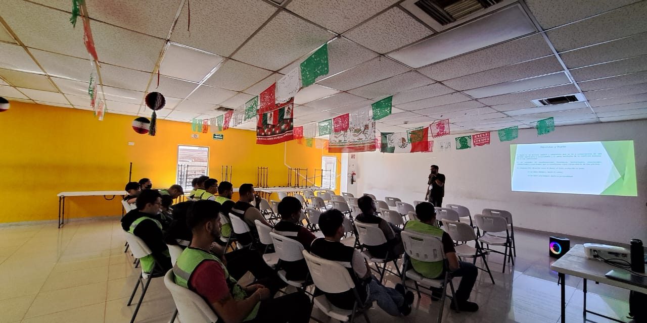 Salud Municipal ofrece charla sobre duelo a personal de CSUB Juárez