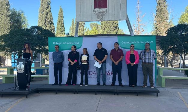 Entrega Cruz Pérez Cuéllar rehabilitación en la Escuela Primaria Federal Solidaridad 2666