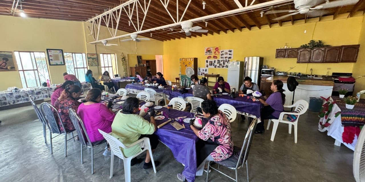 Promueve IMM fortalecimiento de las redes MUCPAZ a través de taller de kintsugi