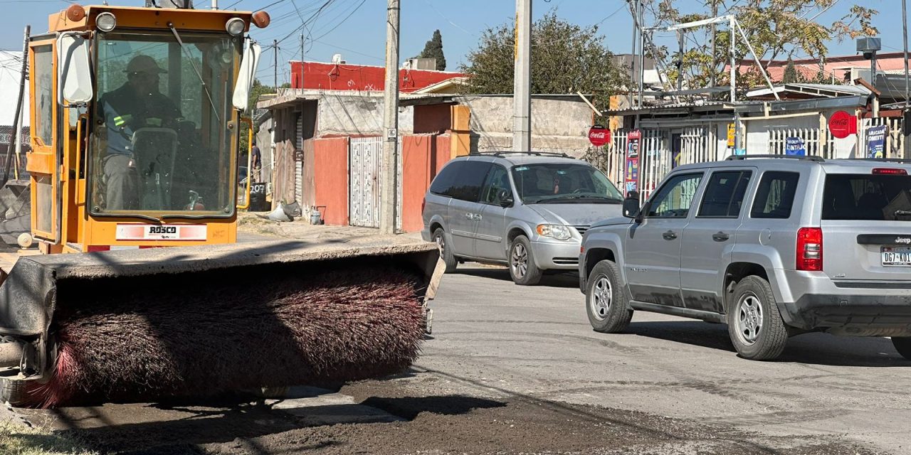 Comienza Obras Públicas pavimentación de las calles Aguirre Laredo y Posada Pompa