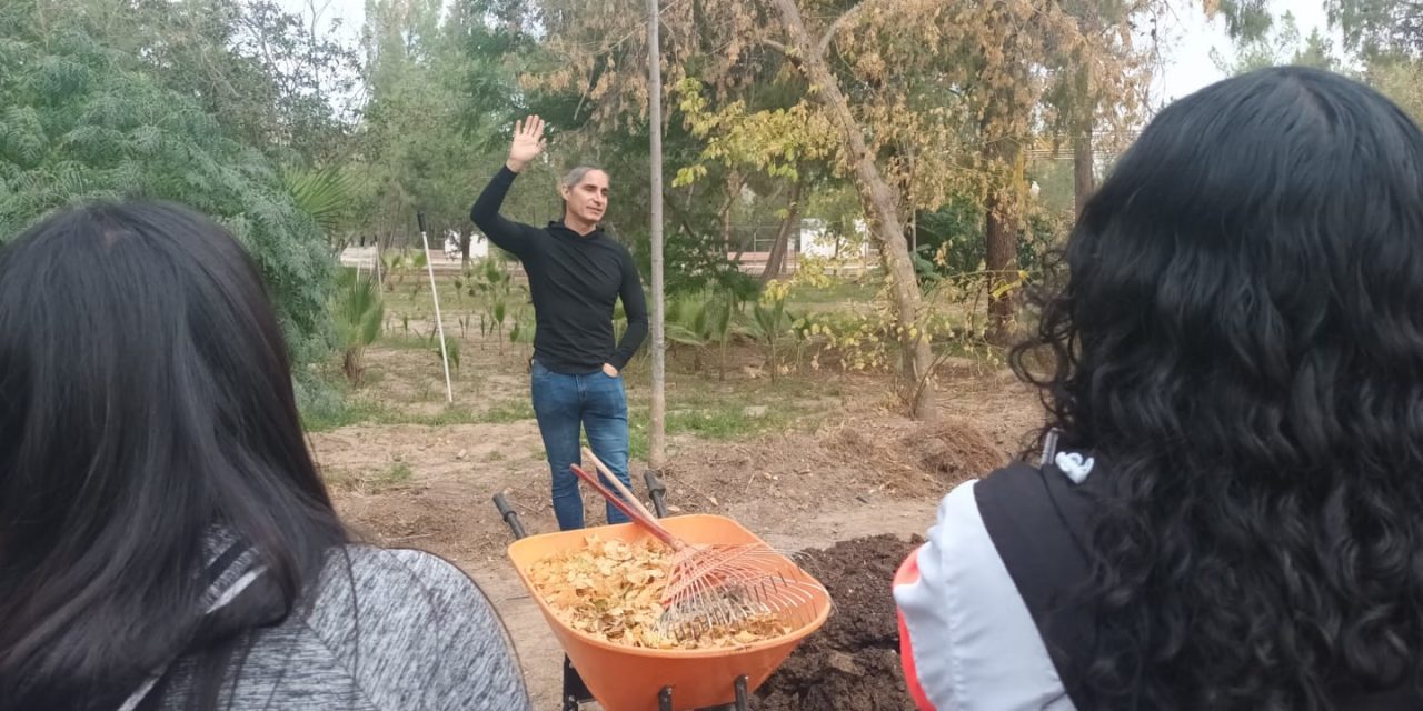Realiza Parques y Jardines cuarta edición de taller de composta