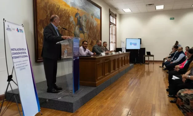 Trabajan secretarías de Salud y Educación en capacitación de personal médico para mejorar la atención a la ciudadanía