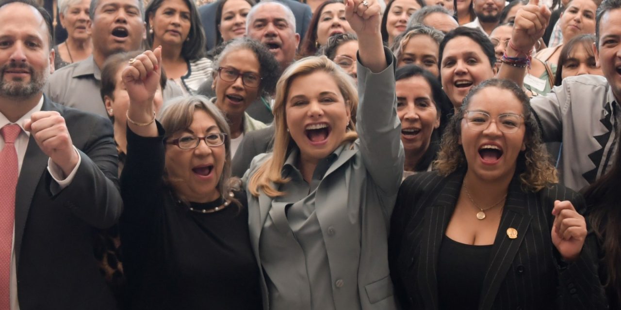 Acerca Maru Campos los programas y servicios del Gobierno del Estado a los 67 municipios