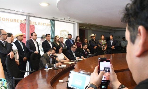 Rechazan Diputados PAN, PRI, MC y PT la reforma sobre inimpugnabilidad constitucional
